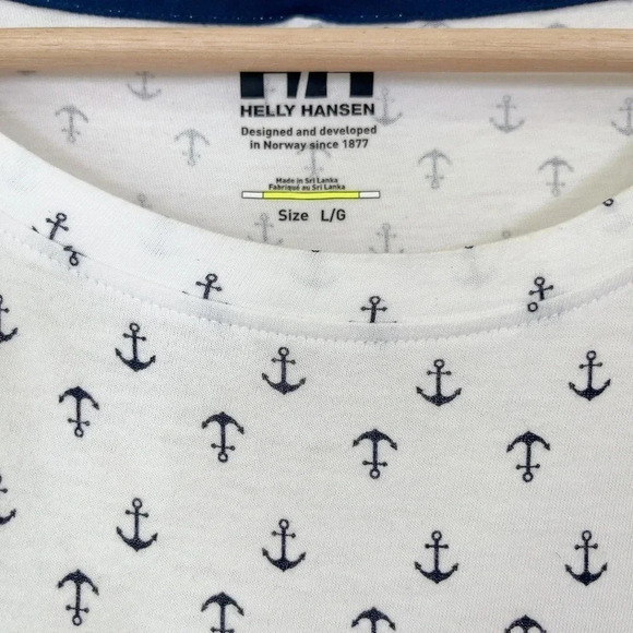 🌟✨2 for $30✨🌟 HELLY HANSEN | NAUTICAL PRINT SHORT  SLEEVE TEE - Picture 6 of 10